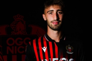 开云官网-官方：佛罗伦萨宣布先租后买后卫维蒂 据悉选择买断费为500万欧